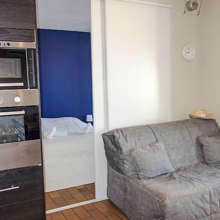 Apartment Les Aigues Marines-62 By Interhome Сен Сир сюр Мер Екстериор снимка