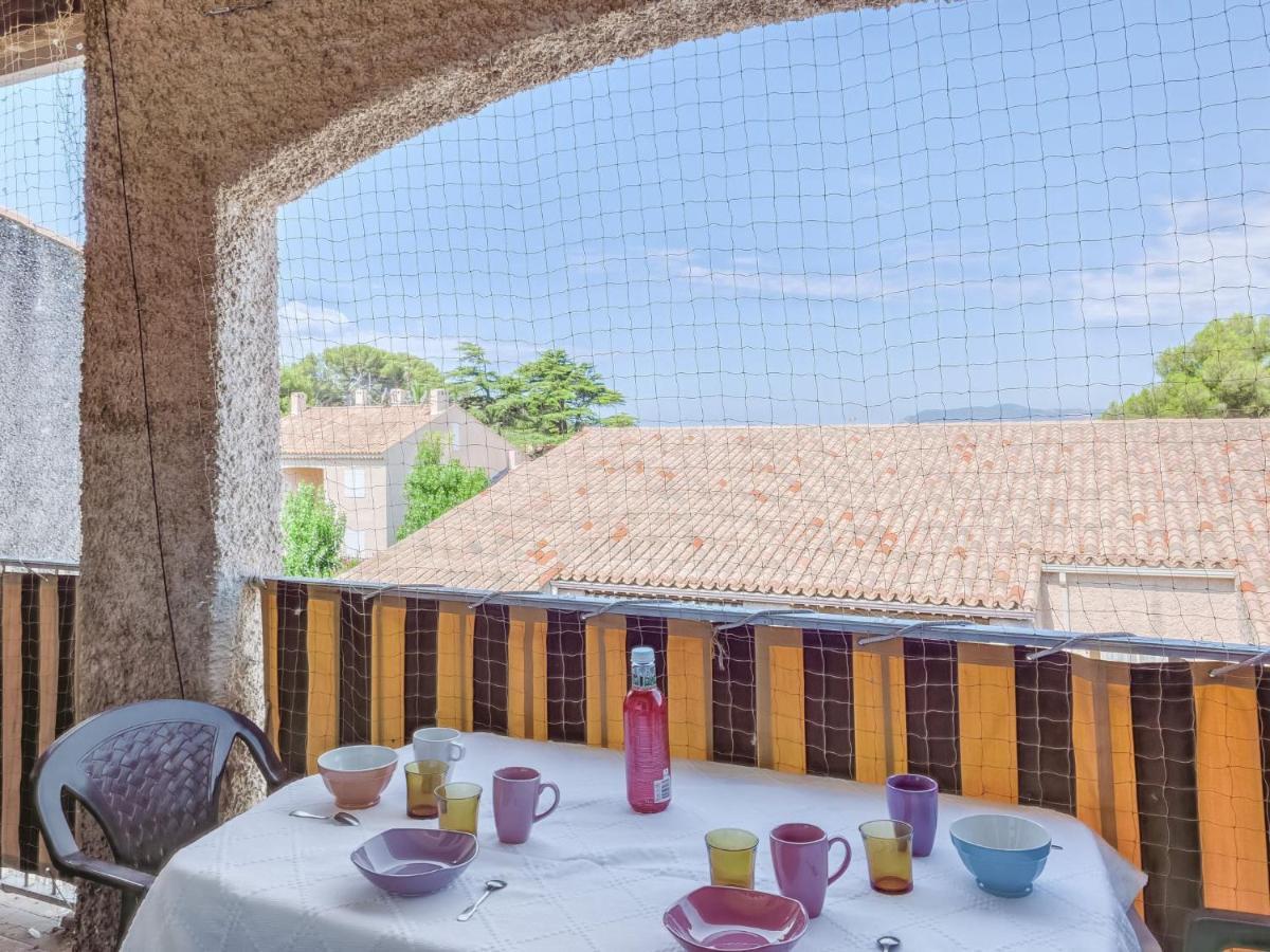 Apartment Les Aigues Marines-62 By Interhome Сен Сир сюр Мер Екстериор снимка